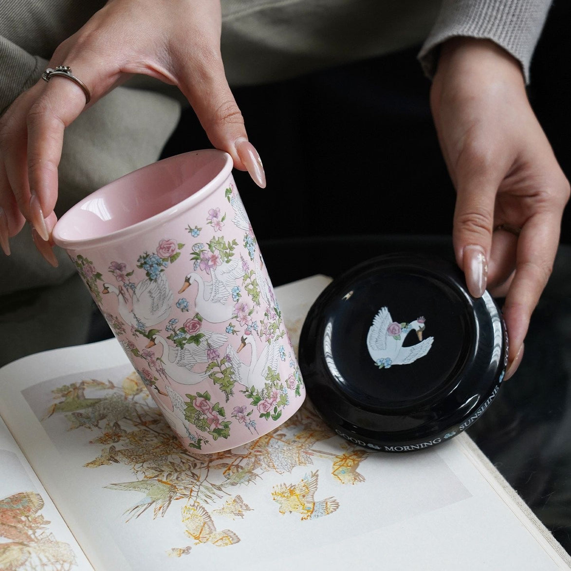 Floral Swan Cup