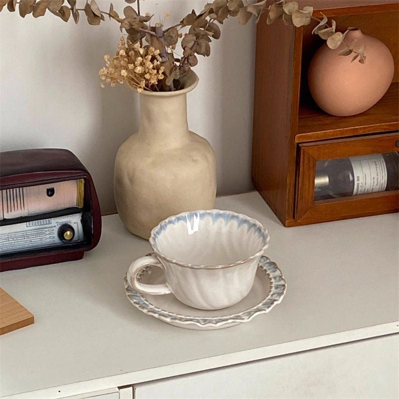 Ice-Glaze Fluted Teacup